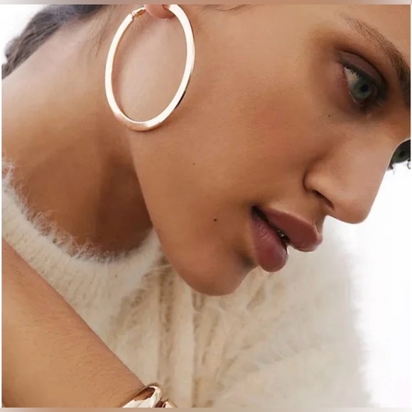 Anthropologie Polished Gold Hoop Earrings - Picture 4 of 6
